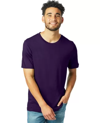Alternative Apparel 1010 The Outsider Tee in Deep violet