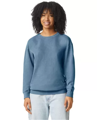 Comfort Colors 1466 Unisex Lighweight Cotton Crewn in Blue jean