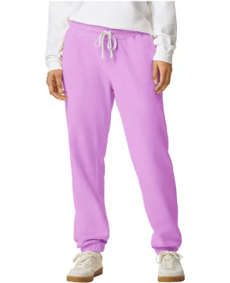 Comfort Colors 1469CC Unisex Lighweight Cotton Swe in Neon violet