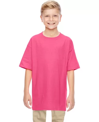5000B Gildan™ Heavyweight Cotton Youth T-shirt  in Safety pink