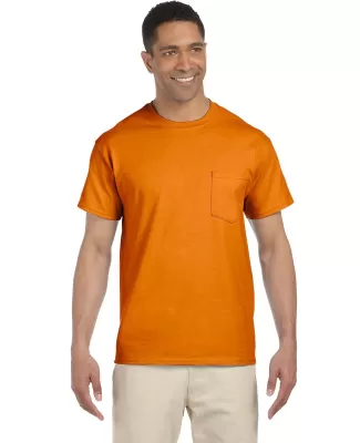 2300 Gildan Ultra Cotton Pocket T-shirt in S orange