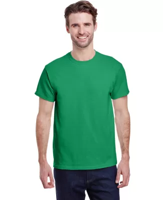 Gildan 5000 G500 Heavy Weight Cotton T-Shirt in Turf green