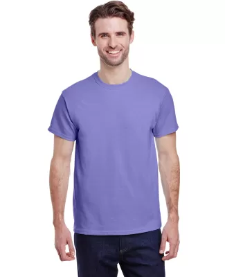 Gildan 5000 G500 Heavy Weight Cotton T-Shirt in Violet