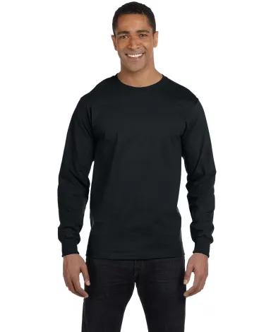 5186 Hanes 6.1 oz. Ringspun Cotton Long-Sleeve Bee in Black front view