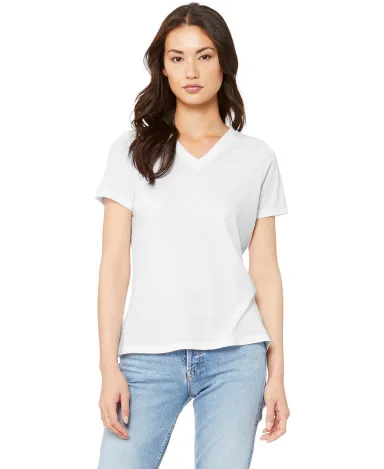BELLA 6405 Ladies Relaxed V-Neck T-shirt in Solid wht trblnd front view