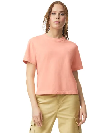 Comfort Colors 3023CL Ladies' Heavyweight Middie T in Peachy front view